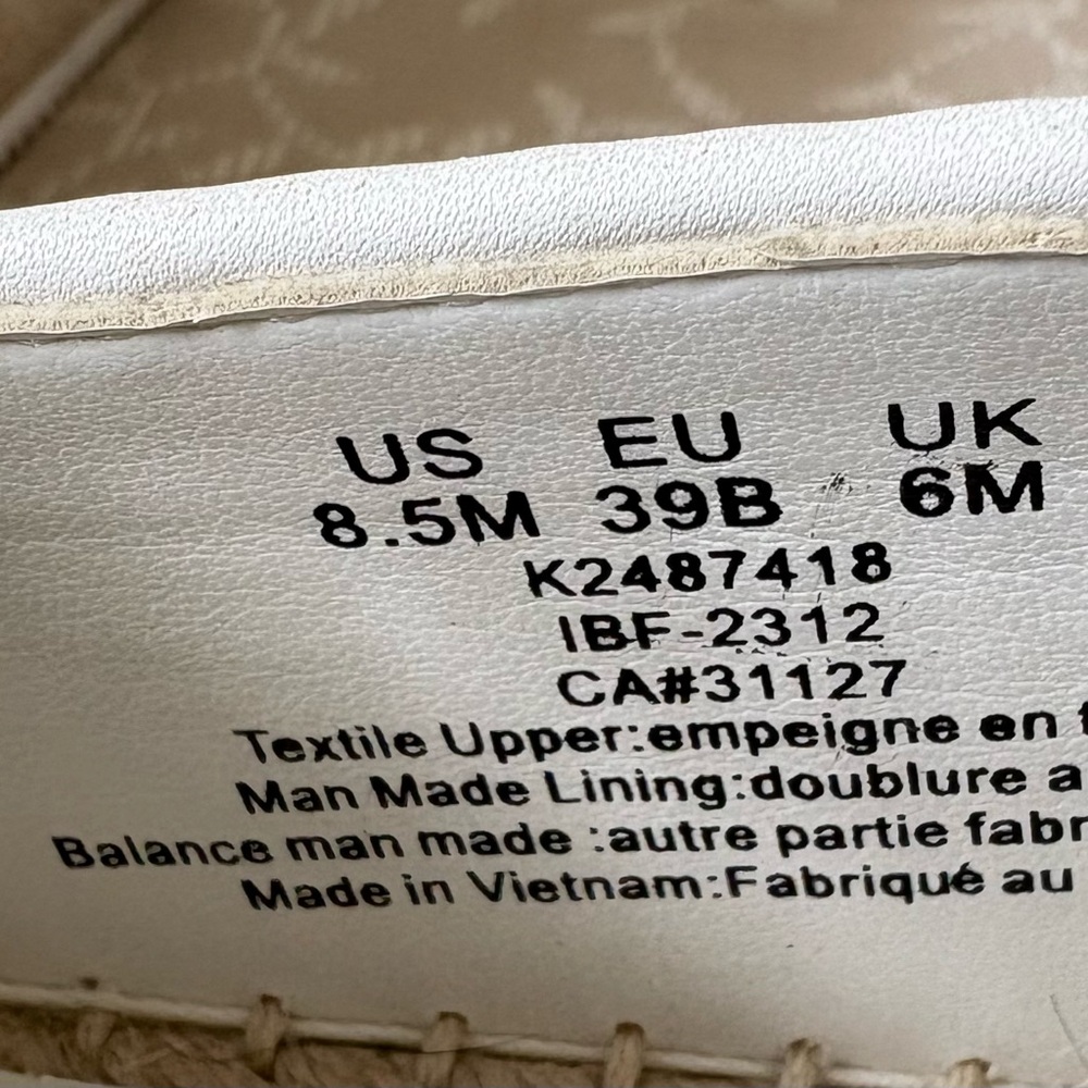 DKNY White Espadrille Flats - Picture 13 of 13
